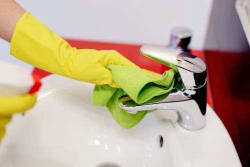 Professional oven cleaning service for homes in Hackney